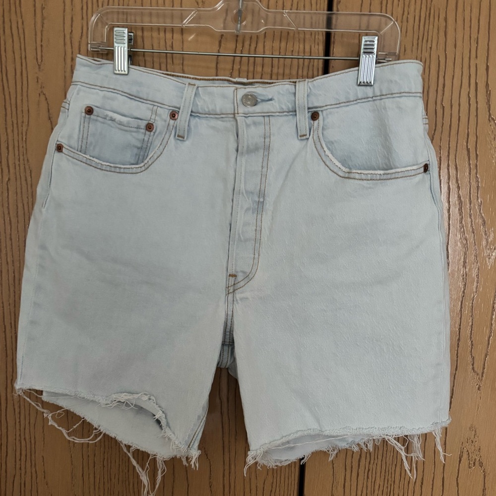 Levi's Women's Light Denim Jean Shorts